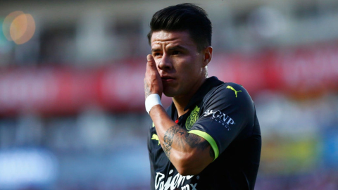 Pavel Pérez jugaría en Rayados en lugar de Deossa