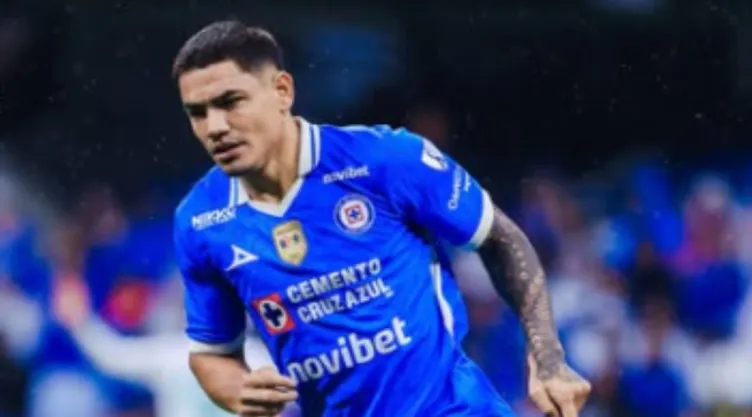 cruz-azul-cuanto-dinero-recibiria-venta-toro-fernandez.jpg