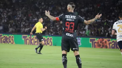 Sancion a Sergio Ramos por expulsion ante Pumas