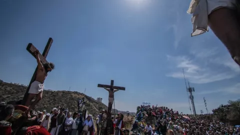viacrucis en la cañada queretaro.jpg