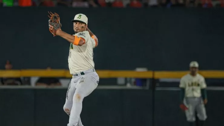 ¡Pierden el primero! Bravos de León caen ante los Tigres de Quintana Roo.jpg