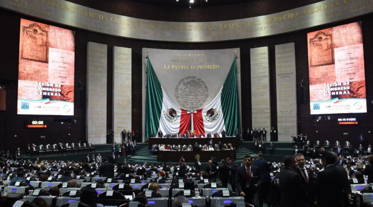 ¿Cuál es la función de la Cámara de Diputados y cómo está integrada?