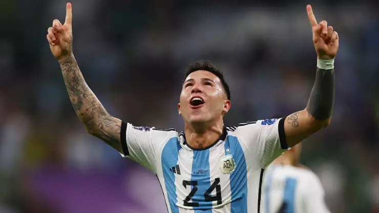 Enzo Fernández festeja su gol frente a México | 2-0