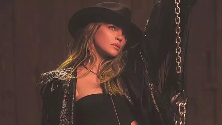 Belinda defendió los corridos tumbados