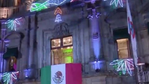 grito de independencia zocalo de Puebla