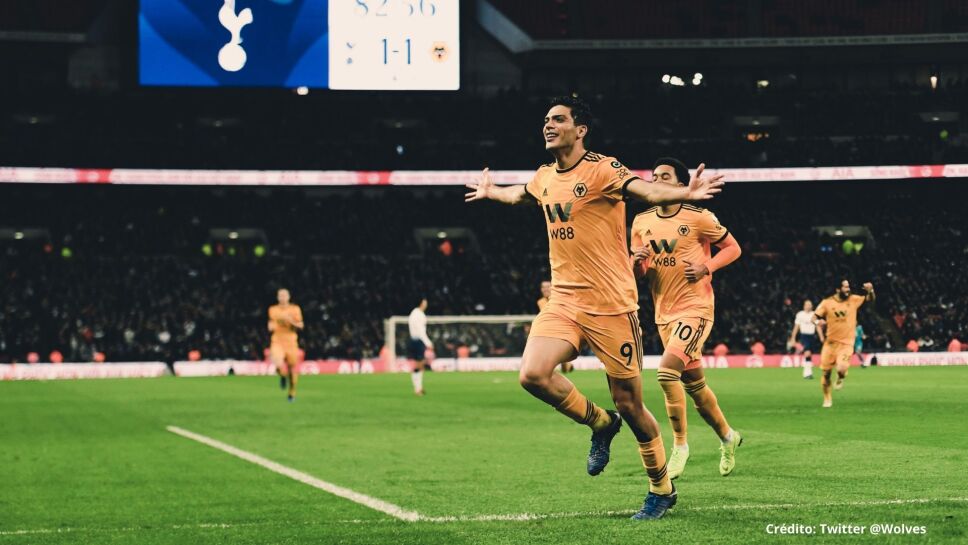 18 Raul Jimenez.jpg