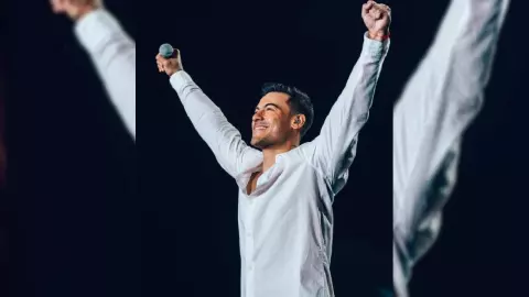 ¡Mucho amor y baile! Así fue el concierto de Carlos Rivera en Cancún