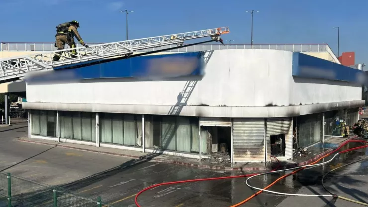 Incendio Tijuana ¿Qué pasó en plaza del bulevar Insurgentes hoy sábado 1 de febrero de 2025?