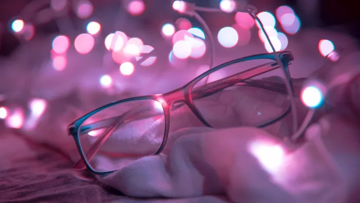 El método de 2 ingredientes para limpiar tus lentes sin rayarlos: Sigue los pasos