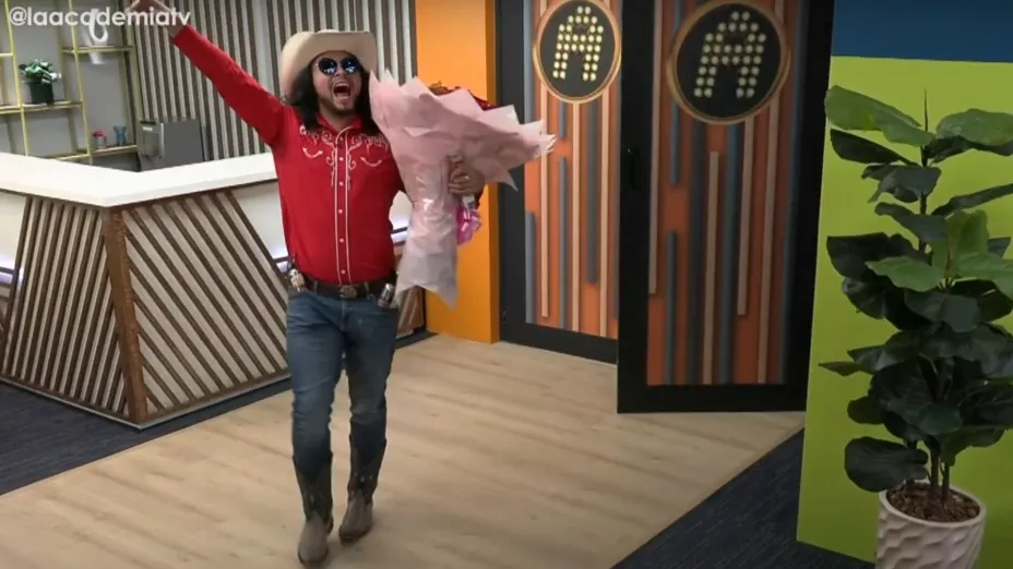 el patron en la casa de la academia