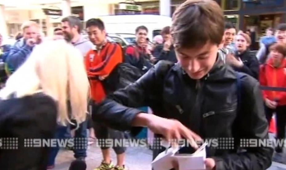 Con el iPhone 6 y el iPhone Plus, Apple se suma a la tendencia de los teléfonos celulares de pantalla grande