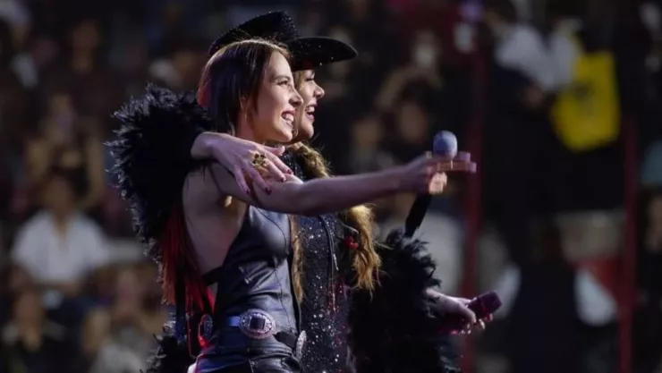 majo-aguilar-agradece-yuridia-cantar-plaza-de-toros-mexico.jpg