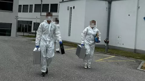 Arrestan a dos personas por sospecha de terrorismo en Viena; planeaban ataque en concierto de Taylor Swift