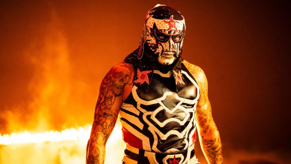 Penta asegura que podría pelear en otras promotoras fuera de WWE