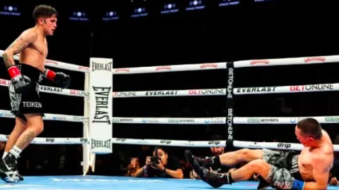 jesse rodriguez gallo estrada pelea