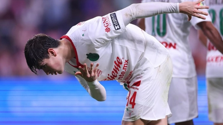 Armando González, jugador de Chivas