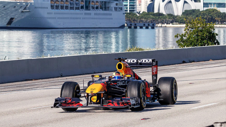 Red Bull en Miami, Checo Pérez