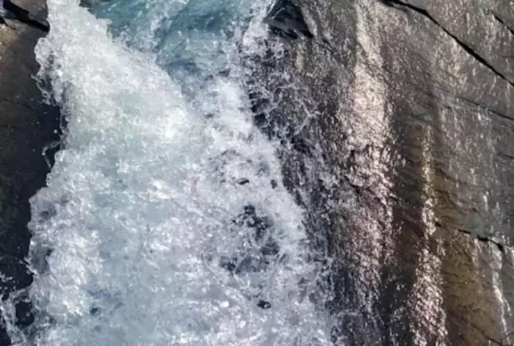 Video: Youtuber de 22 años es arrastrado por la corriente; buscan su cuerpo