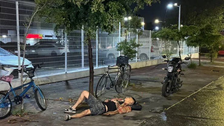 Accidente vial sobre la Av. Niños Héroes deja a un joven con un trauma severo en el pómulo derecho; ¿qué pasó?