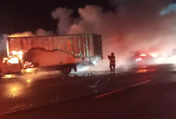 Accidente en la carretera 57 HOY México-San Luis Potosí
