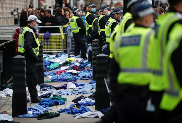 antivacunas francia inglaterra covid-19