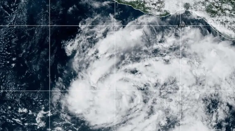 Tormenta tropical Vance en el océano Pacífico el 21 de octubre.