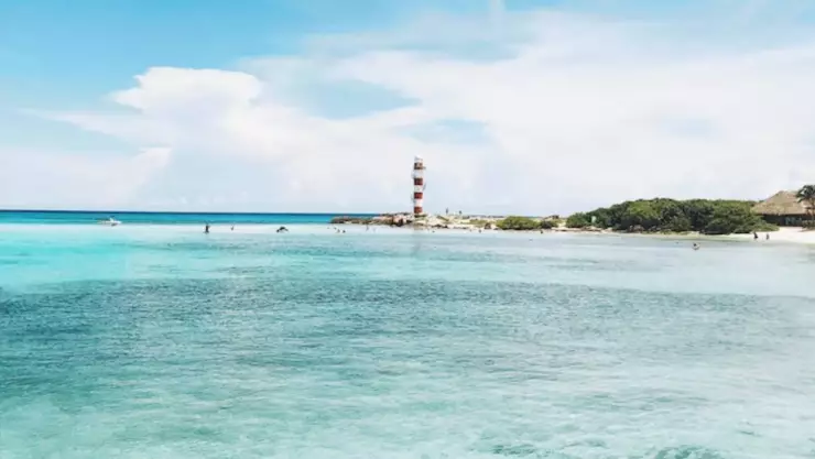 Buscan demostrar al mundo la belleza de Cancún en el Fitur 2023