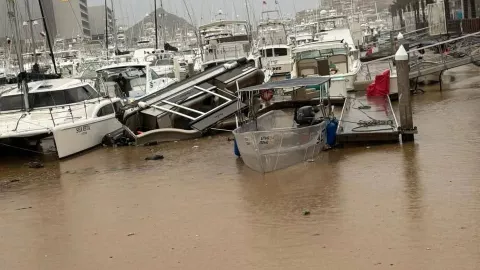 Efecto de huracán en Los Cabos