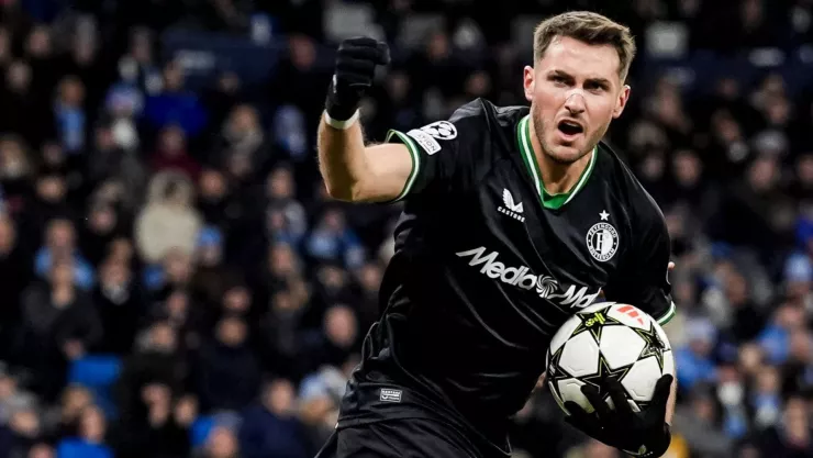 SANTIAGO GIMÉNEZ - FEYENOORD.jpg