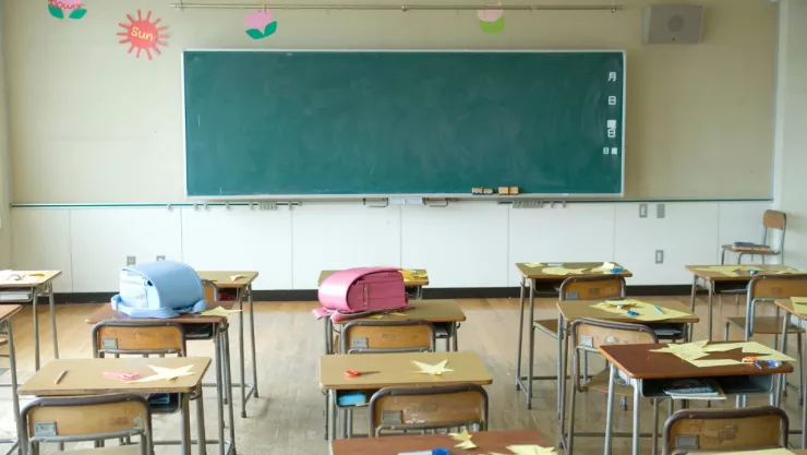 ¡Hay clases el 12 de diciembre?