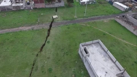 Se forma grieta en Chalco