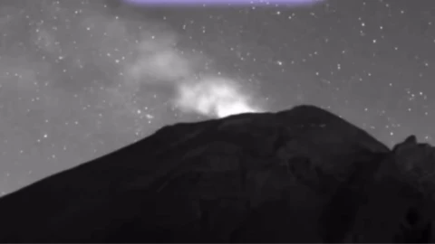 Ceniza podría caer en Morelos; así amaneció el Volcán Popocatépetl HOY.