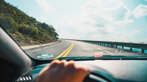 Cuáles son los consejos para ir por carretera en las vacaciones de verano 2024