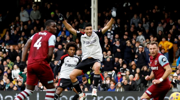 Raúl Jiménez ante West Ham United