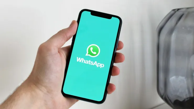 como-ocultar-tu-nombre-whatsapp-guia-paso-paso.jpg
