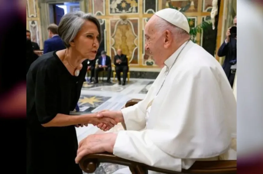 famosos con el papa francisco