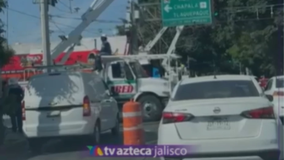 cierre vial en avenida Javier Mina hoy 28 de noviembre.png