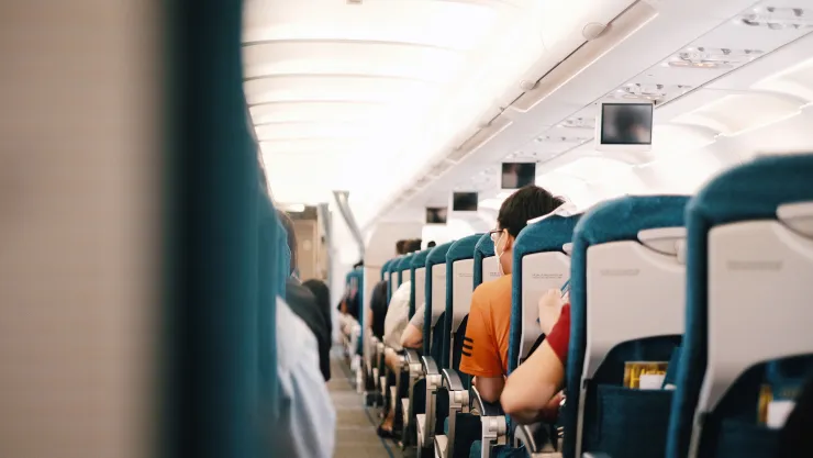 Vuelo declara emergencia por incendio de un dispositivo electrónico