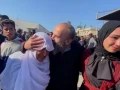 Un momento de esperanza en medio del conflicto.