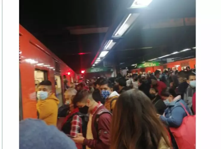 metro-cdmx-línea-b-trenes