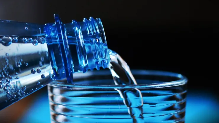 Las cosas que puedes limpiar con agua oxigenada