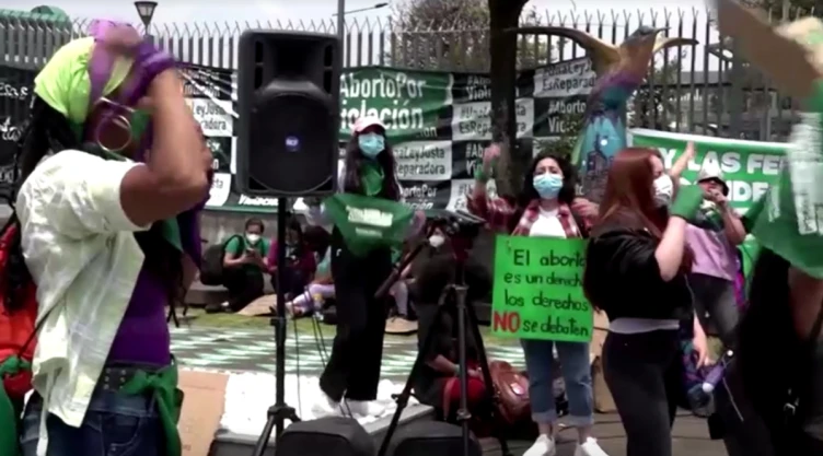 aborto ecuador violacion