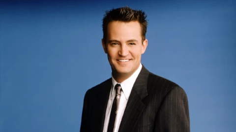 muere matthew perry
