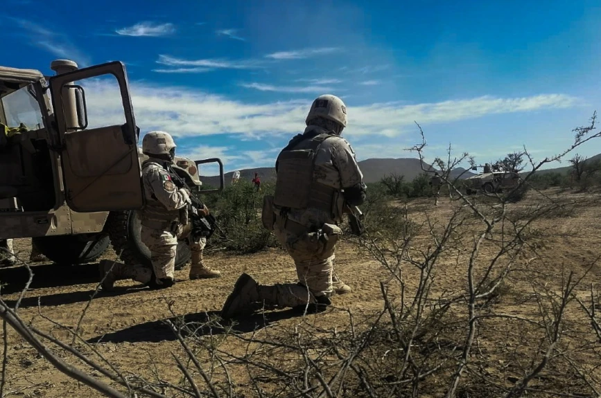 soldados_ejercito_mexicanodesierto_sta_gertrudiz_chihuahua