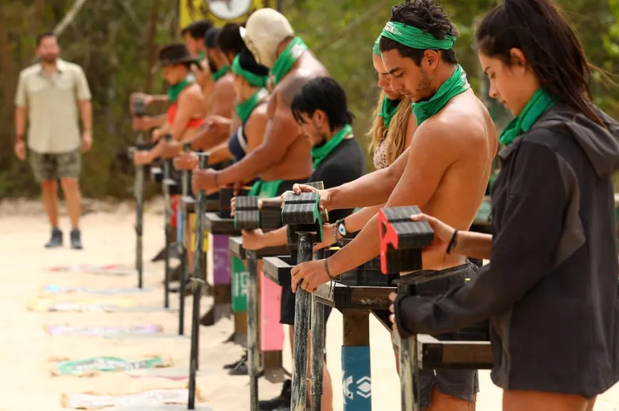 Los Halcones se enfrentan para ganar la Inmunidad Individual.