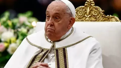 AL MOMENTO_ Vaticano revela nuevos detalles del estado de salud del Papa Francisco