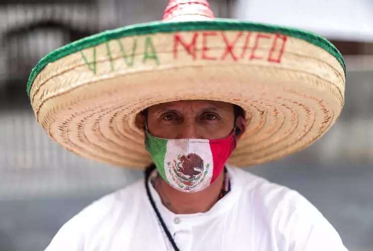 Zócalo de la CDMX y comercios cercanos cierran por fiestas patrias