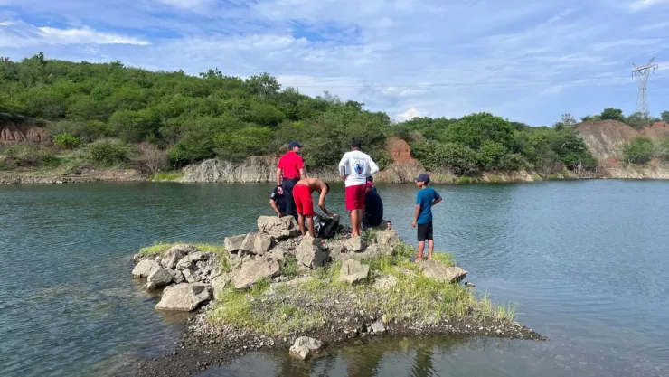 Hombre se hunde en laguna de Mazatlán
