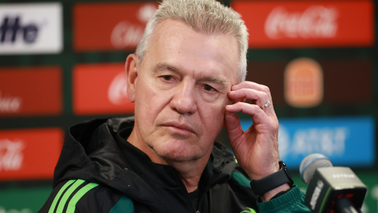 Javier Aguirre en conferencia de prensa 