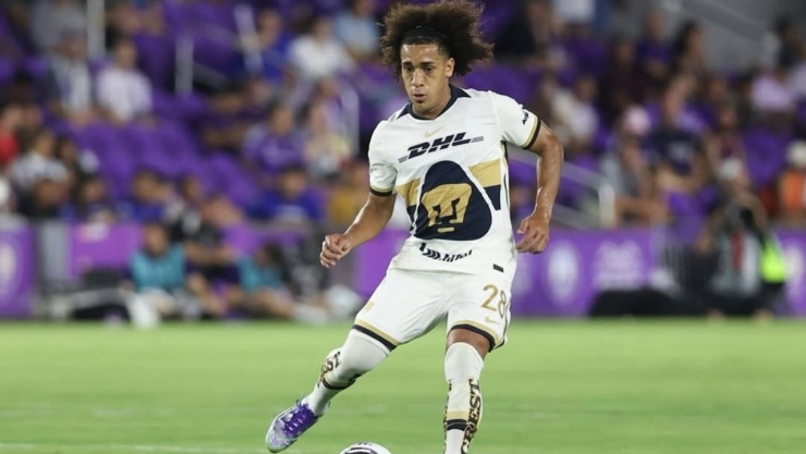 Adalberto Carrasquilla, futbolista de Pumas UNAM